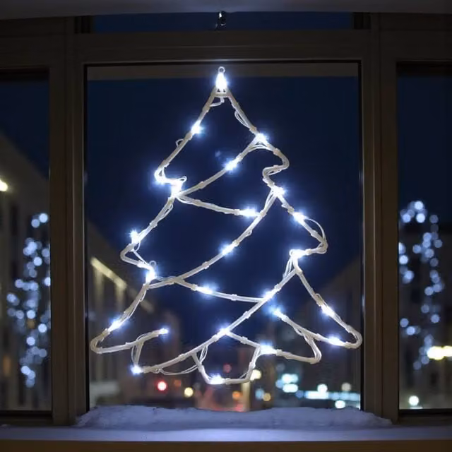 Garden Greatness Cool White LED Christmas Tree Window Star Light