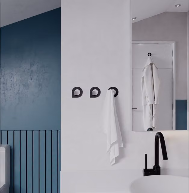 Decortie Pino Modern Triple Metal Hook Set of 3 in Matte Black Stainless Steel