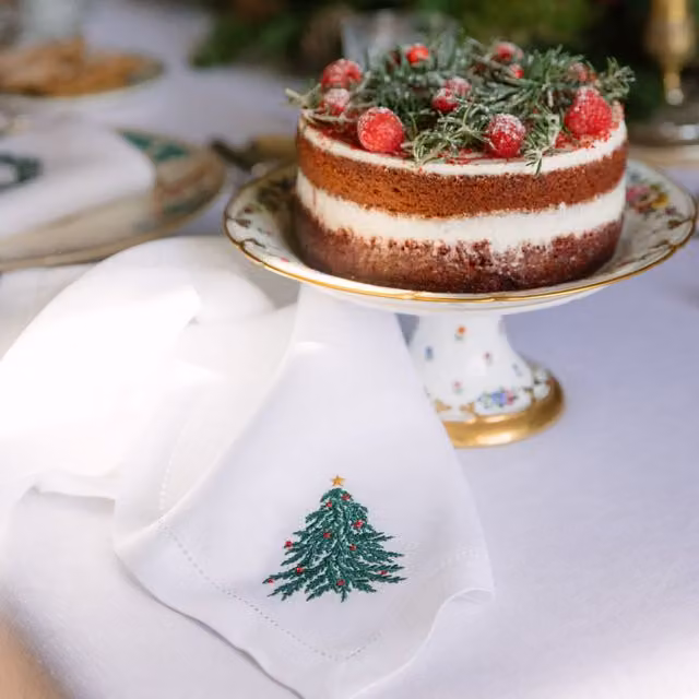 Mafra White Cotton Christmas Table Linen with Embroidered Tree and Wreath