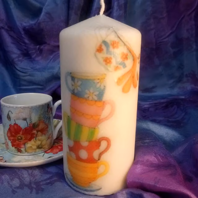 Viki Pillar Candle Tea Time Multicolour and White