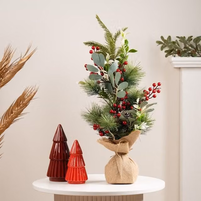 Scottish Everlastings Ltd 60cm Green Tabletop Artificial Christmas Tree with Red Berries