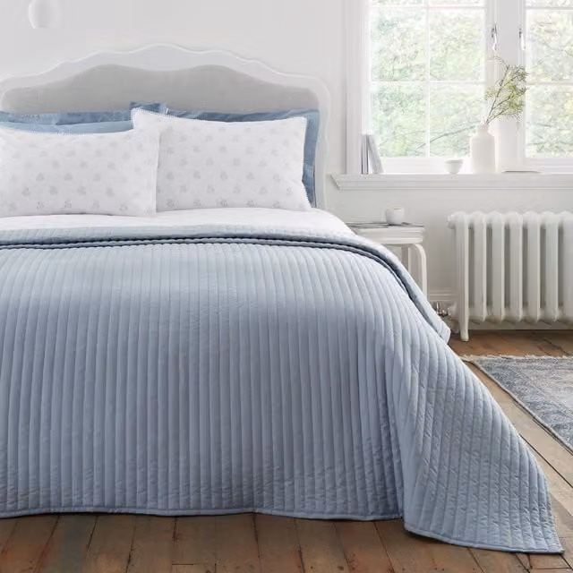Bianca Quilted Lines Blue Bedspread W: 220 cm, D: 230 cm
