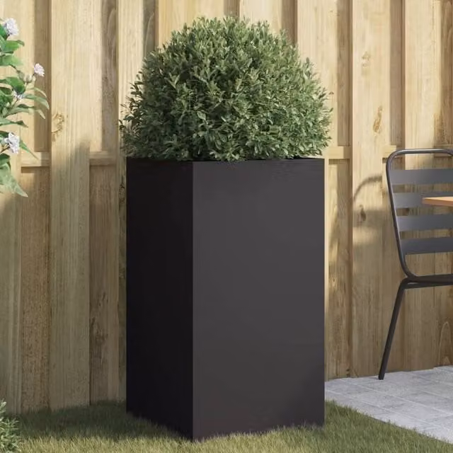 Berkfield Home Black Steel Planter W: 42 cm, D: 38 cm, H: 75 cm