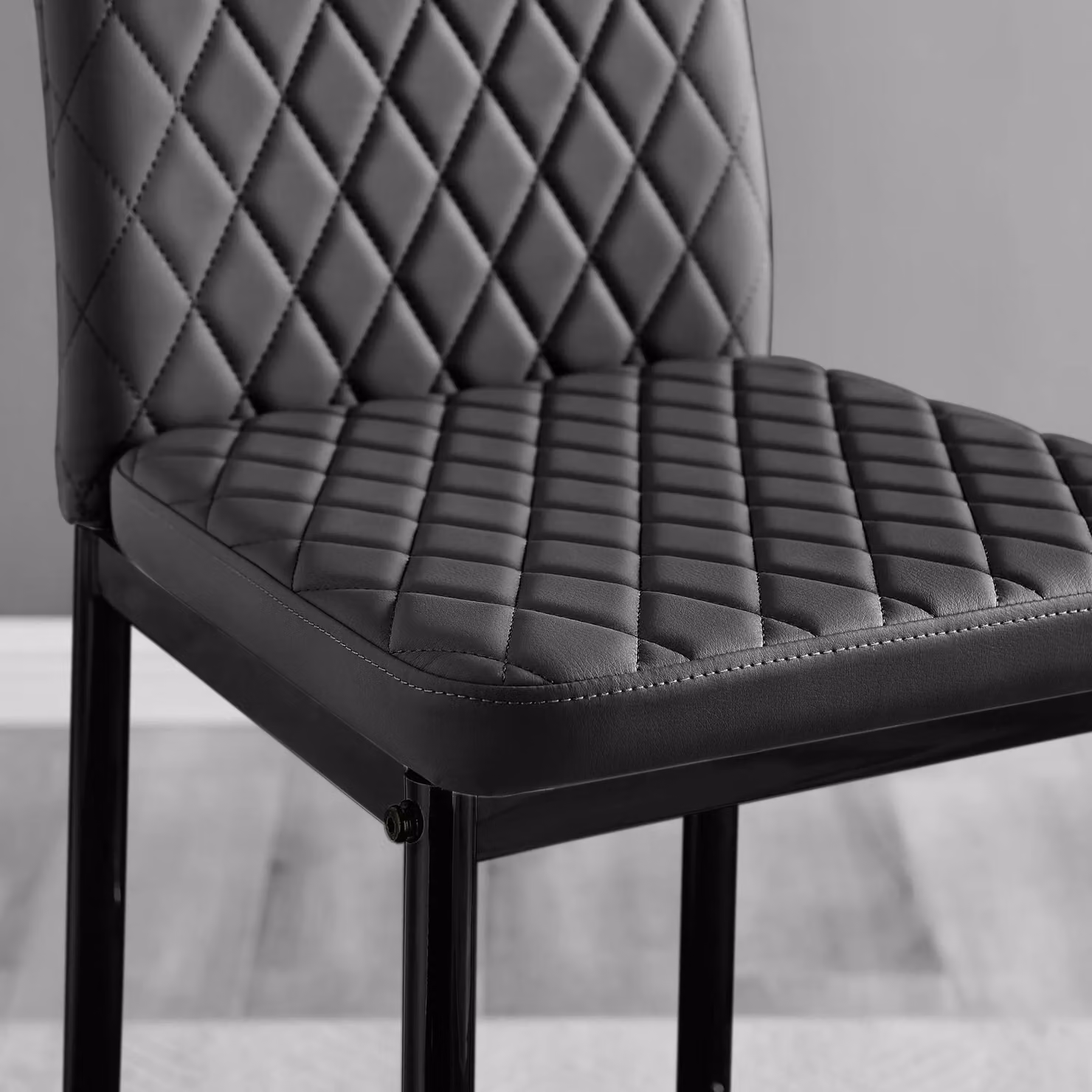 FurnitureboxUK Set of 2 Milan Hatched Faux Leather Padded Counter Stools with Black Metal Legs – 3