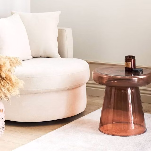 Wyld and Coco Red Transparent Glass Round Side Table, Diameter: 39 cm, Height: 39 cm – 1