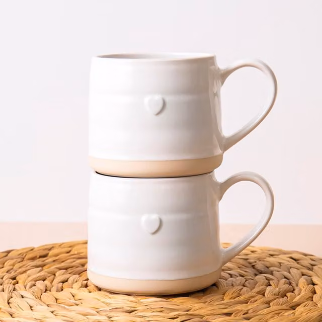 Mikasa Farmhouse Heart Stoneware Mugs, Set of 2, 380ml, White