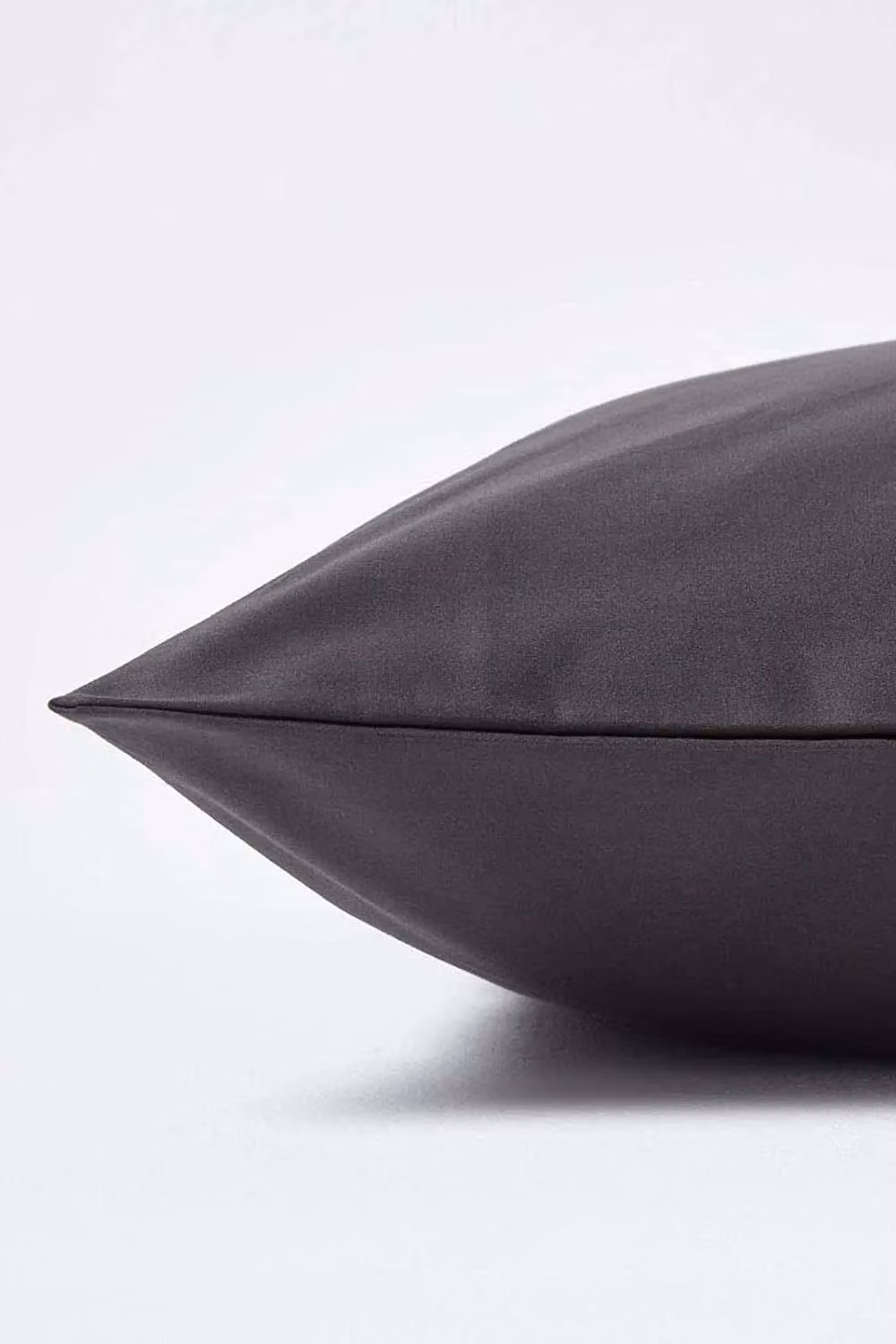 Homescapes Egyptian Cotton Mako Satin Pillowcase, 1000 Thread Count, Grey, 80 x 80 cm – 2