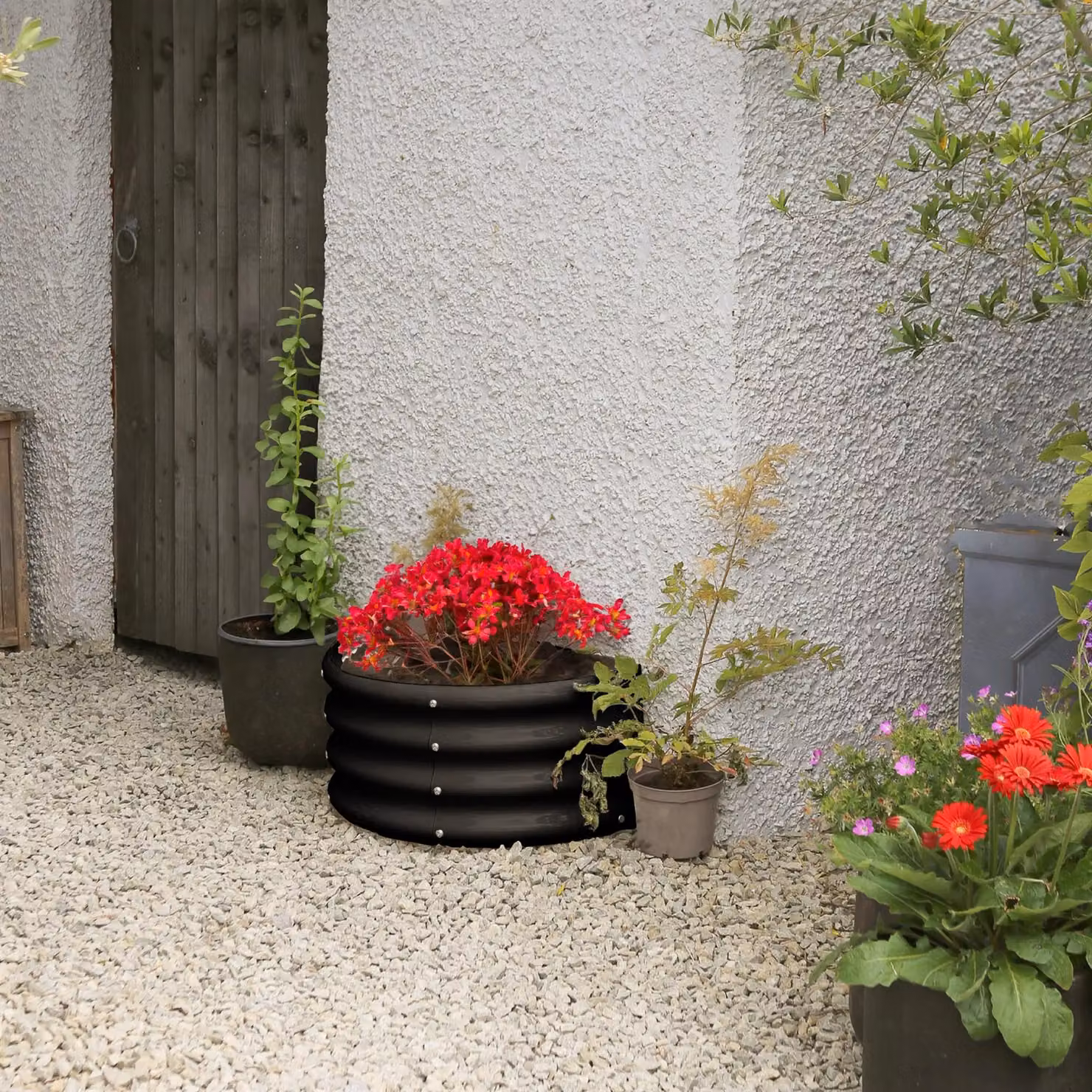 Harbour Housewares Set of 2 Black Galvanised Steel Semi-Circle Bottomless Raised Garden Beds, W/D: 120 x 60 cm – 2