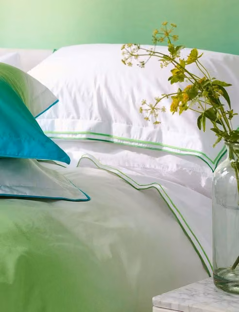 Designers Guild Pure Cotton 400 Thread Count Flat Sheet Green and White Mix, W: 200 cm x L: 200 cm