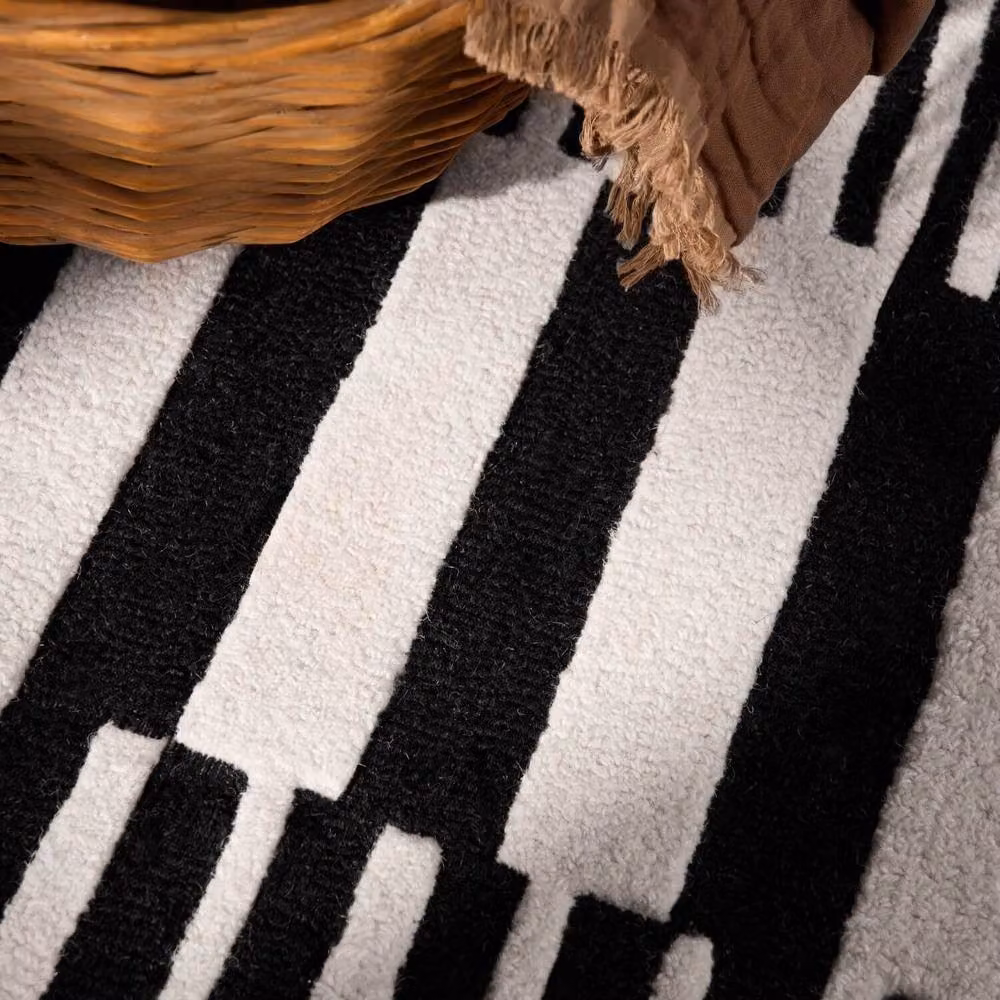 Ted Baker Stryve Geometric Woollen Living Room Rug in Black and White, W: 160 cm, D: 230 cm – 7