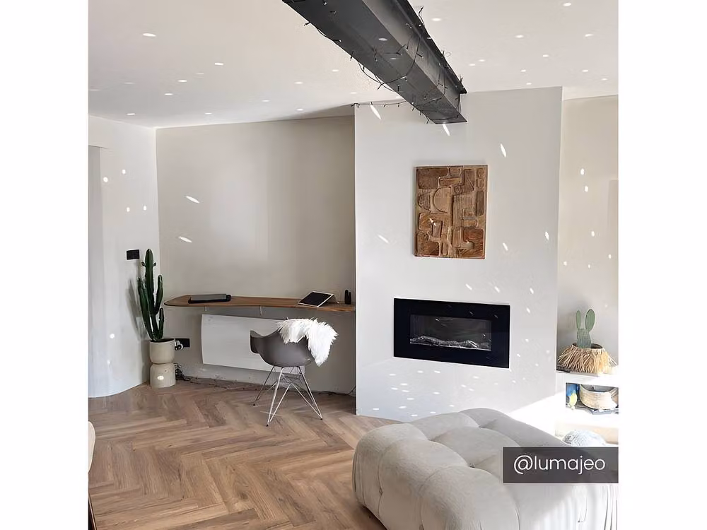 Vente-unique CHANDELA Electric Wall Fireplace, Black, W: 84 cm, D: 14 cm, H: 45 cm – 5