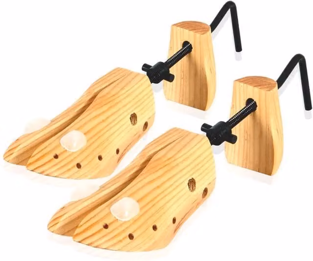 NESTLUNE Shoe Stretcher Tree in Brown, 2 Pack