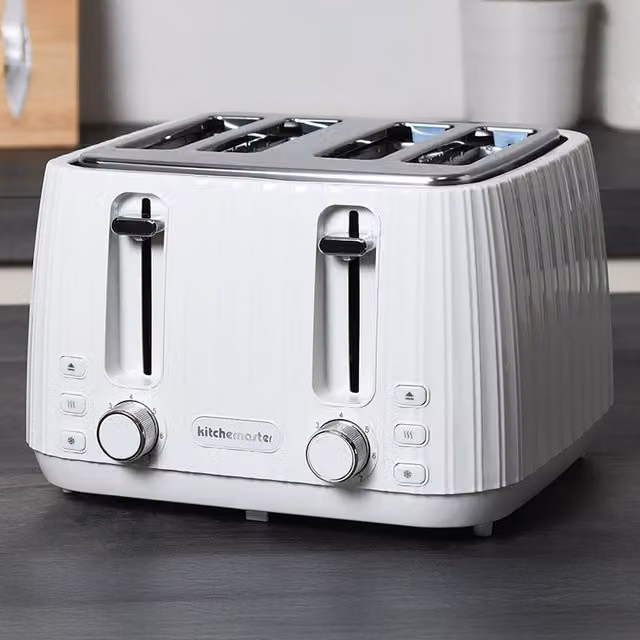 KitchenMaster Waterfall 4 Slice Toaster in White
