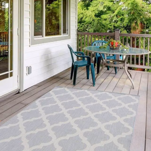 THE RUGS Grey and Ivory Geometric Trellis Outdoor Indoor Weather Resistant Rug, W/D: 140 x 200 cm