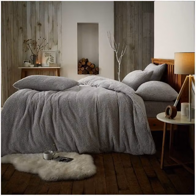 Smart Living Luxury Teddy Fleece Plain Duvet Cover and Pillowcase Set in Silver, W: 140 cm, L: 200 cm