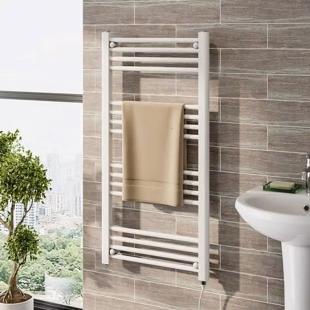 Livingandhome Stainless Steel Electric Towel Radiator Warmer in White, 100 cm