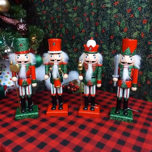 SHATCHI Set of 4 Red and Green Wooden Christmas Nutcracker Soldier, King and Drummer Tabletop Ornaments, Height: 25 cm – 4