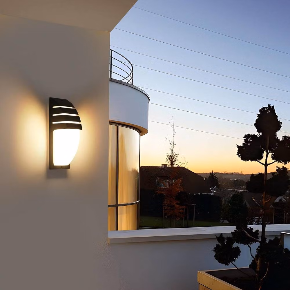 Goeco Pack of 2 Modern LED Outdoor Wall Lights, 12W, IP65 Waterproof, 3000K Warm White, Black – 3