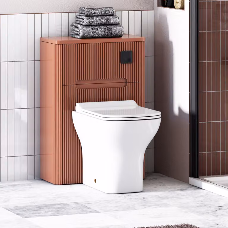 Avenza Terracotta Clay Ceramic BTW WC Unit with Qubix Rimless Toilet Pan, Slim Soft Close Seat and Cistern, Width: 55 cm