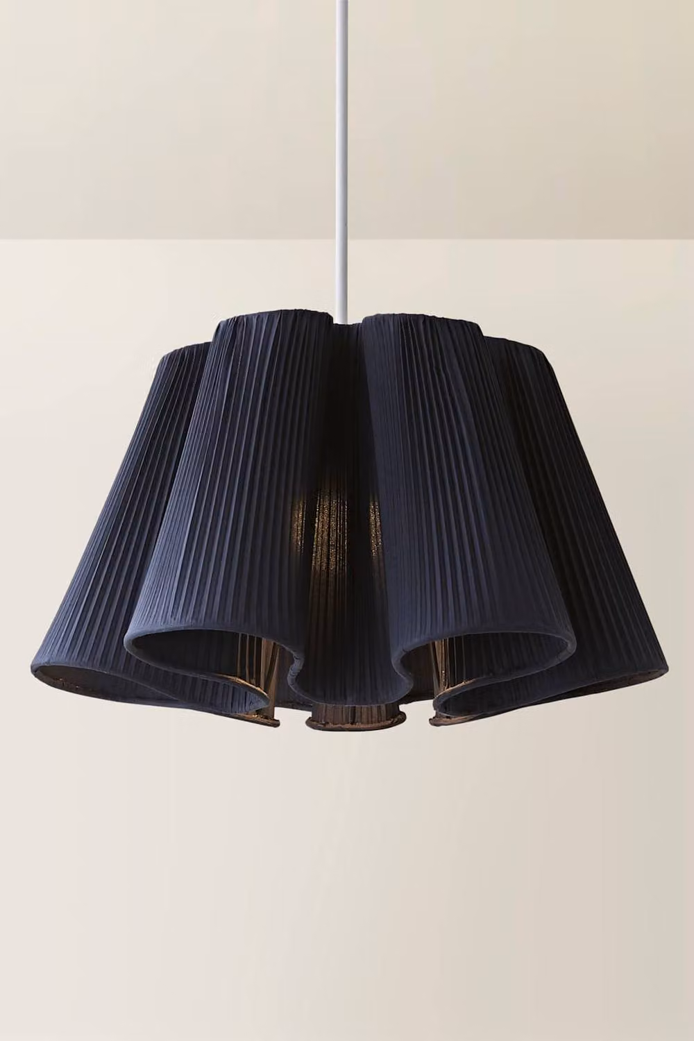 ValueLights Jemima Pleated Scalloped Easy Fit Fabric Lamp Shade with Bulb in Dark Navy Blue – 2