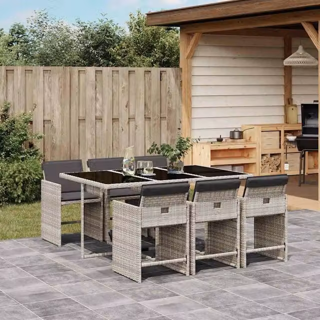 Berkfield Home 7 Piece Garden Dining Set with Light Grey Poly Rattan and Glass Tabletop