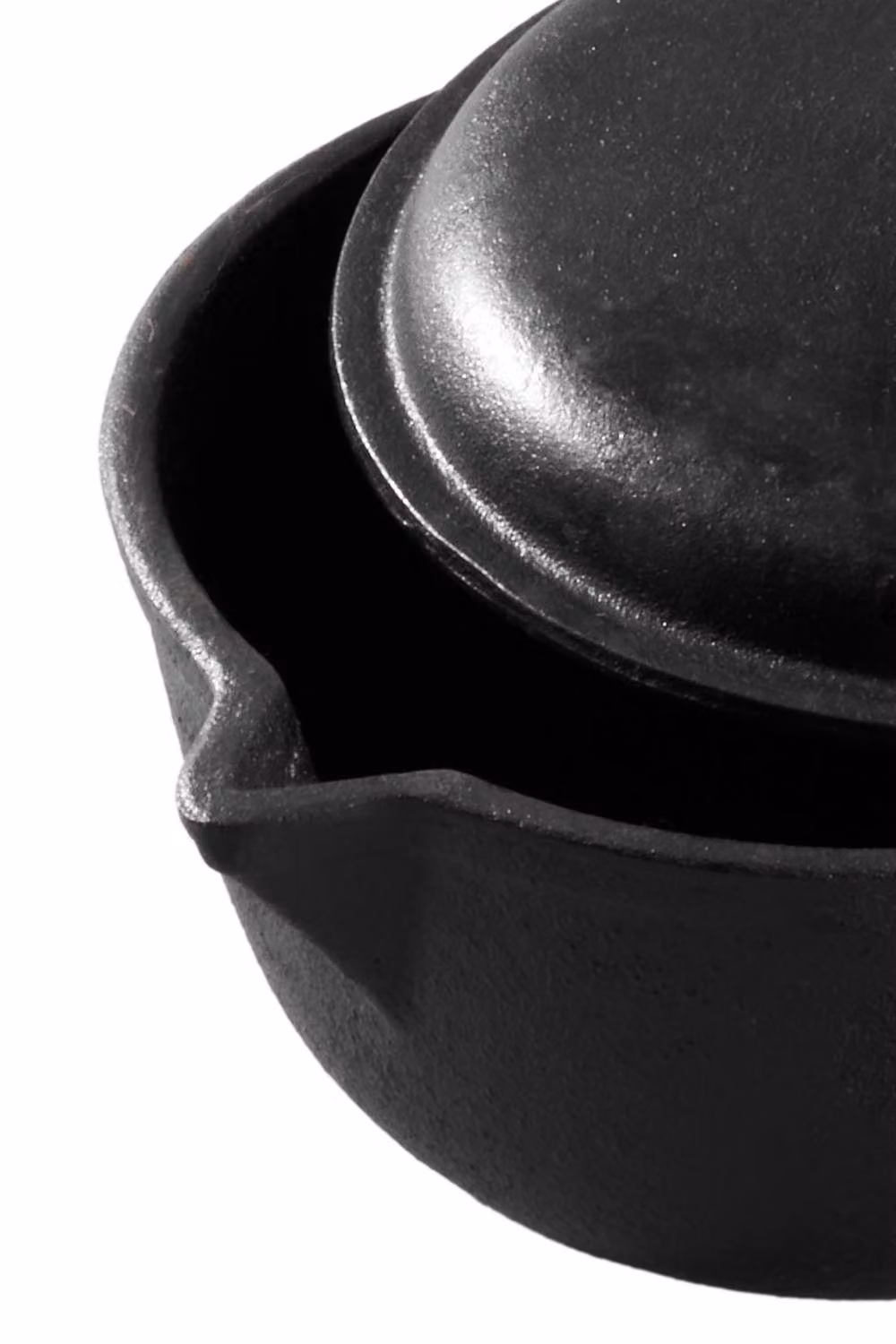 Garden Sanctuary Uncoated Cast Iron Milk Pot with Glass Lid and Handle in Black – 4