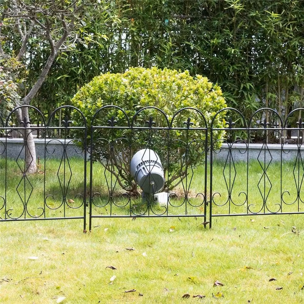 NESTLUNE Rustproof Metal Garden Fence Flower Bed in Black – 4