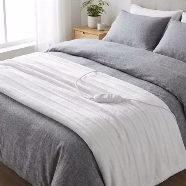 Garden Greatness King Size Electric Heated Blanket in White and Multicolour, W/D/H: 140 x 200 cm