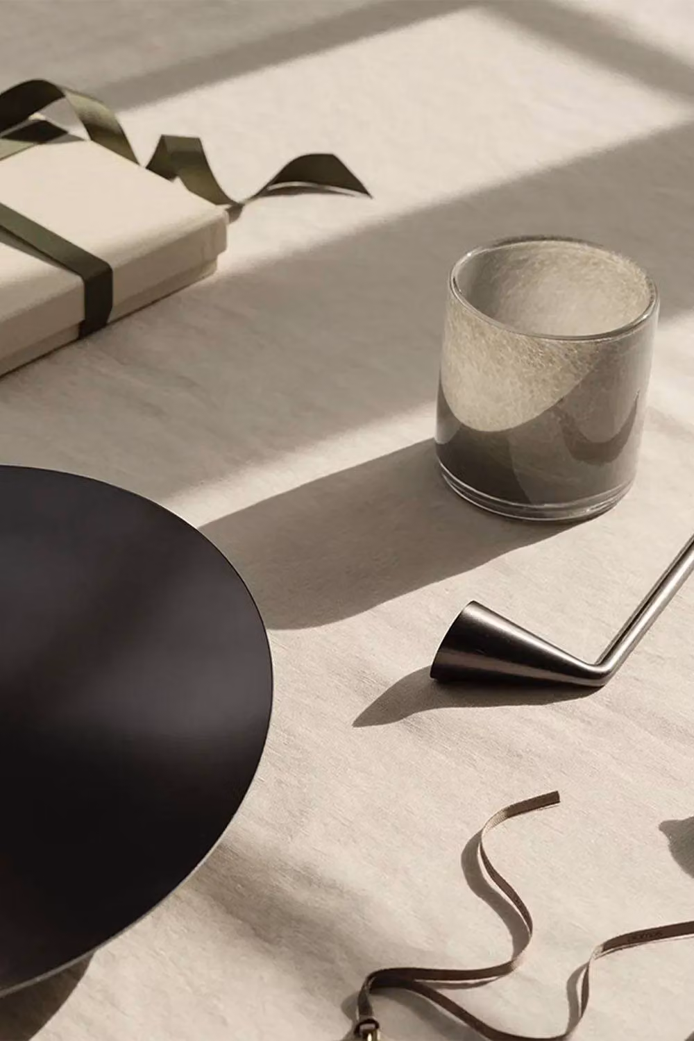 Blomus Saga Small Lantern Candle Holder in Mourning Dove Grey – 2