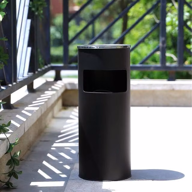 SONGMICS Black Stainless Steel Standing Pedal Ashtray and Cigarette Bin with Removable Inner Bucket, H: 60.5 cm, W: 24.5 cm, D: 30 cm