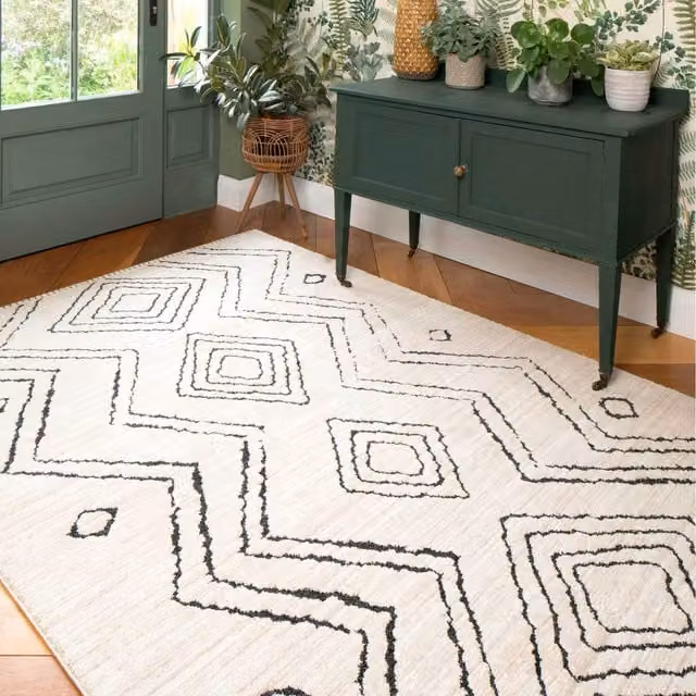 The Rug House Geometric Moroccan Berber Rug in White, W: 110 cm, D: 60 cm