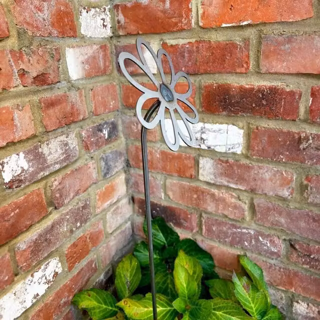 Poppyforge Pack of 3 Black Metal Flowering Daisy Plant Stakes, 60 cm Height