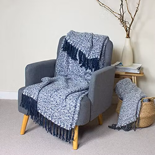 Furn Weaver Woven Geometric Herringbone Throw in Blue, W/D/H: 130 x 180 cm – 2