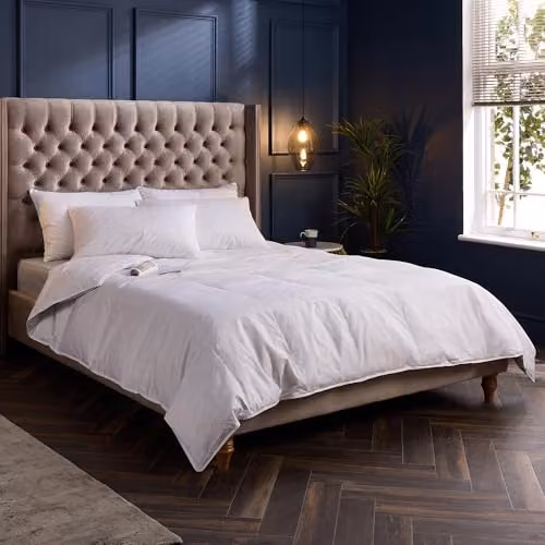 Snuggledown Retreat Hungarian Goose Down All Year Round 10.5 Tog Duvet in White, W/D/H: 225 x 220 cm