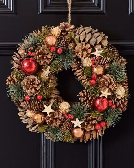 Dibor Red and Bronze Christmas Wreath with Baubles and Stars, Diameter: 36 cm