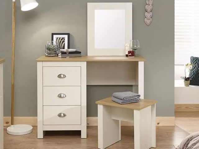 GFW Lancaster Oak and Lacquered Wood Dressing Table Set – 1