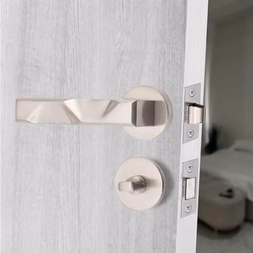 Golden Grace Nova Bathroom Door Handle Set with Latch and Hinges in Chrome – 2