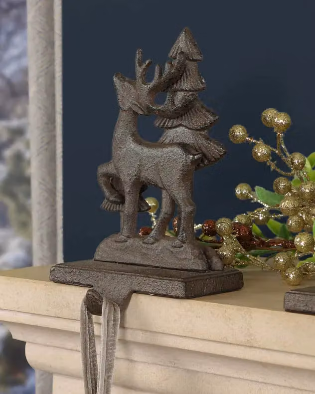 Dibor Set of 2 Brown 3D Reindeer Metal Christmas Stocking Holders – 2
