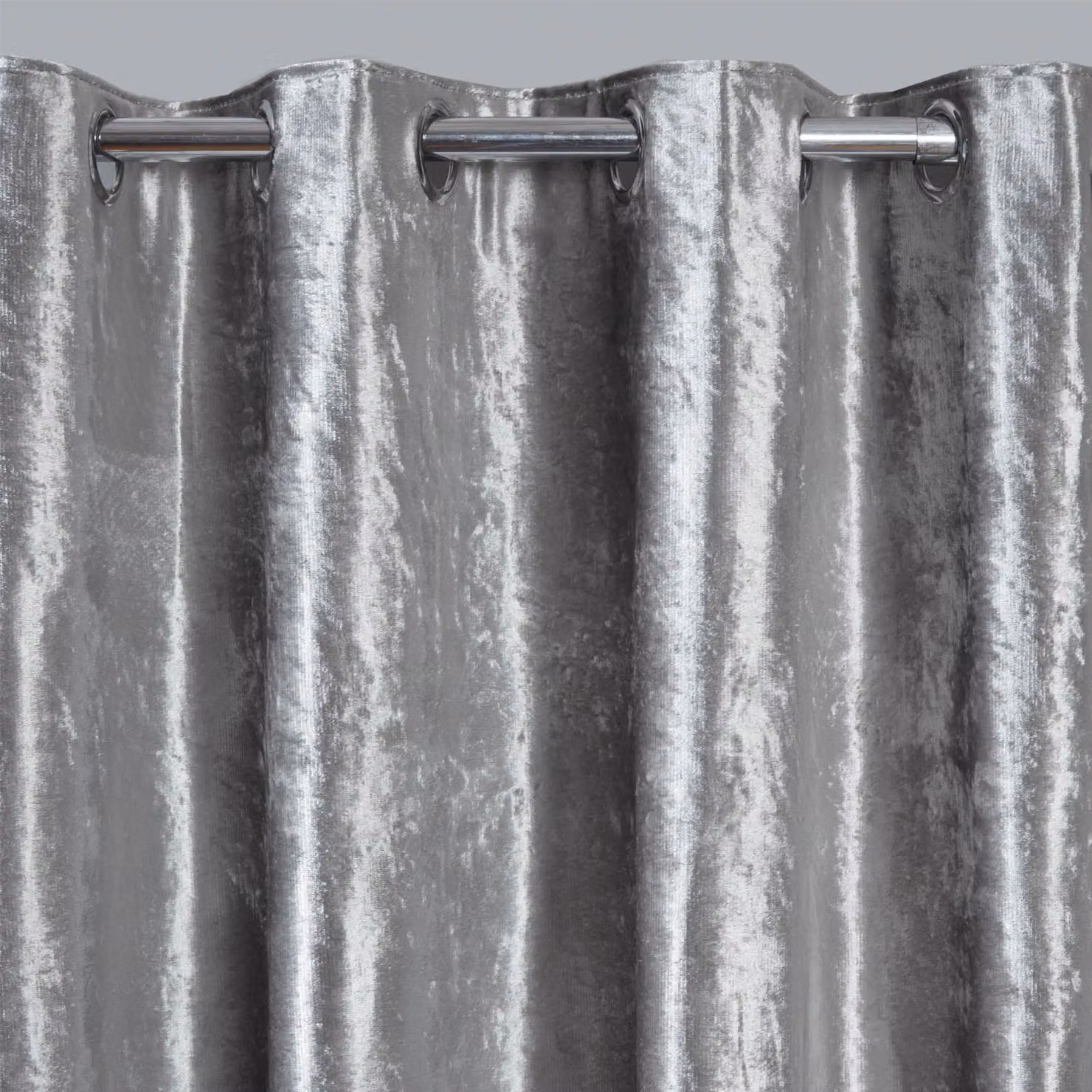 OHS Ready Made Eyelet Crushed Velvet Curtains in Silver Light Grey, Width: 167 cm, Drop: 228 cm – 2