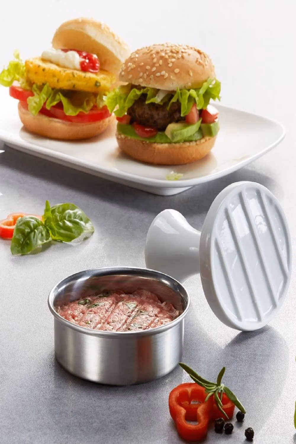 Gefu Spark Hamburger Press in Silver Stainless Steel and Ceramic – 2