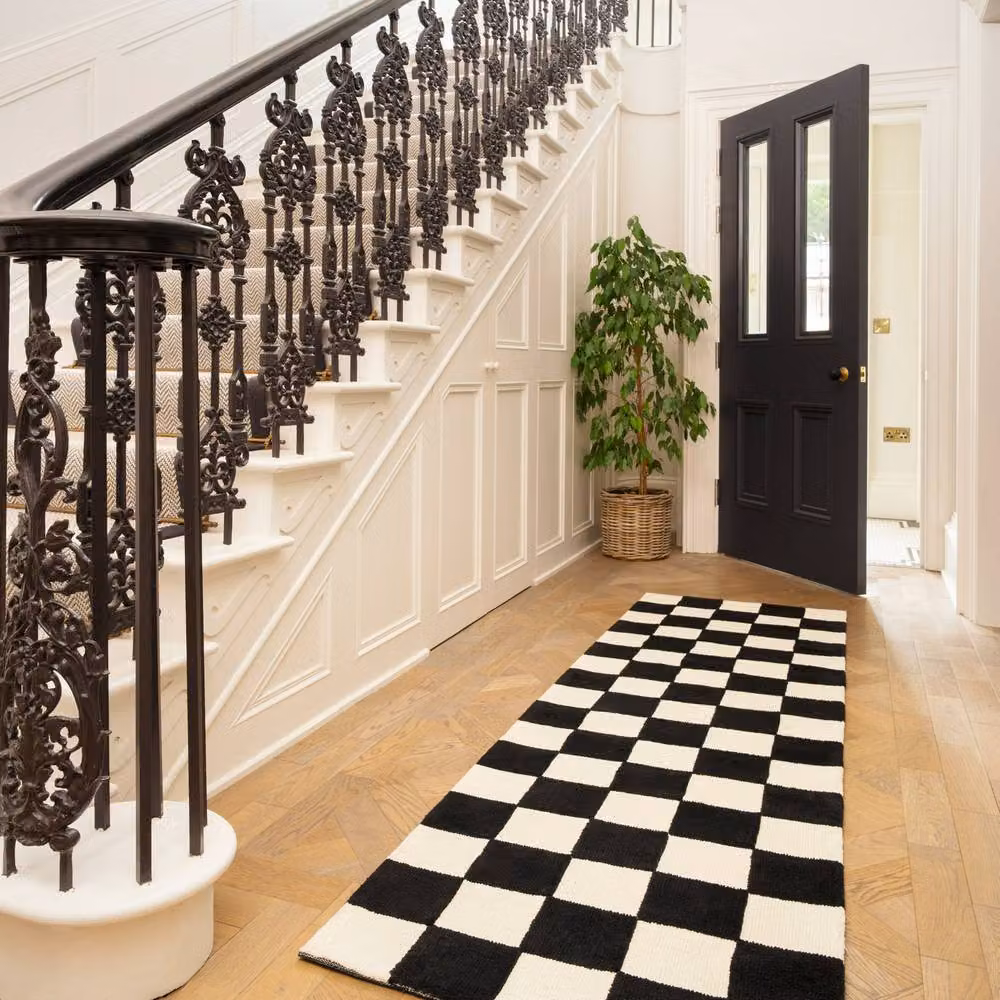 Kukoon Black and White Checkerboard Modern Wool Area Rug, W: 240 cm, D: 330 cm – 6