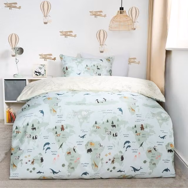 OHS Reversible Graphic World Map Duvet Cover Set for Children in Blue and Green, W/D/H: 140 x 200 cm