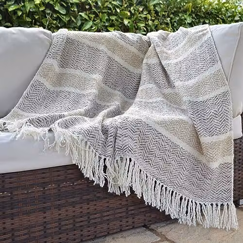Allure Home Fashions Luxury Chenille Herringbone Throw Blanket with Chevron Design and Tasselled Fringe, Beige, W: 125 cm, D: 150 cm – 4