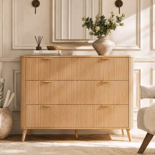 Merax 3 Drawer Chest of Drawers in Light Oak with Gold Tone Handles and Solid Wood Legs – 1