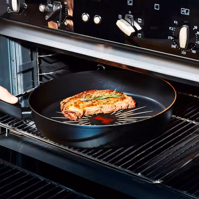 Tower Non-Stick Black Frying Pan, 28 cm