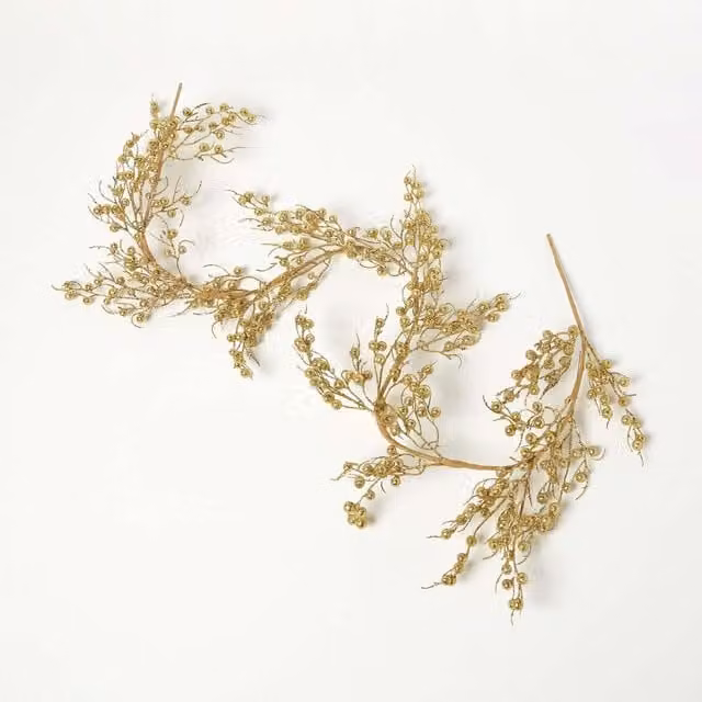 Homescapes Gold and Red Glitter Berry Christmas Garland, 180 cm
