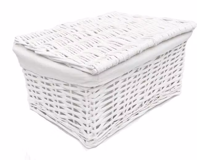 Topfurnishing White Lidded Rattan Wicker Storage Basket with Lining, Width: 22 cm