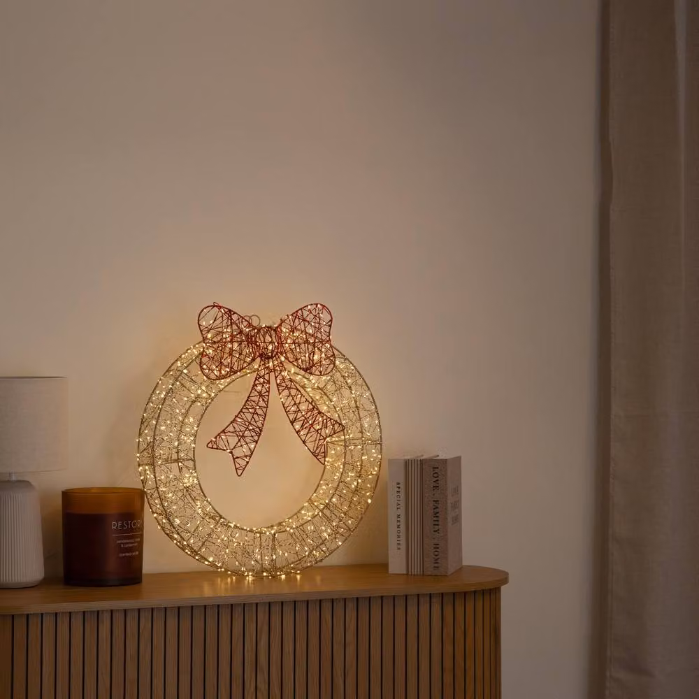 Samuel Alexander 50cm Gold Christmas Wreath with 600 Warm White LEDs, Timer and Red Bow – 2