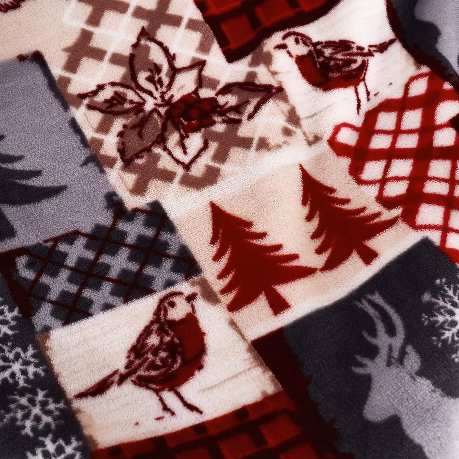 Happy Linen Company Christmas Patchwork Sherpa Fleece Flannel Throw Blanket in Red and Multicolour, W/D: 200 x 200 cm – 3