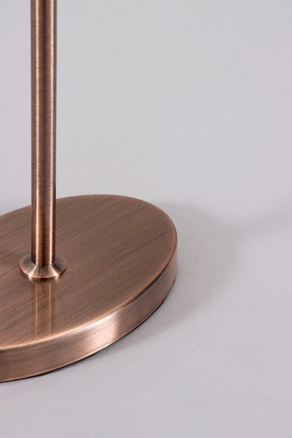 BHS Lighting Bryant Oval Table Lamp in Copper and Black – 3